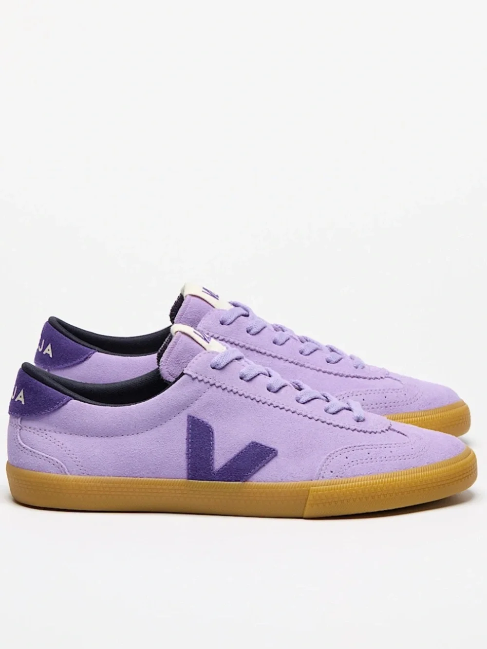 Veja Volley Suede Sneakers in the Lavande Purple Size 8